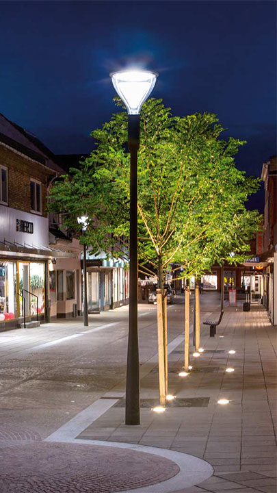 Светодиодните улични лампи Philips Metronomis са идеален избор за градското осветление в центъра на Нествед, Дания