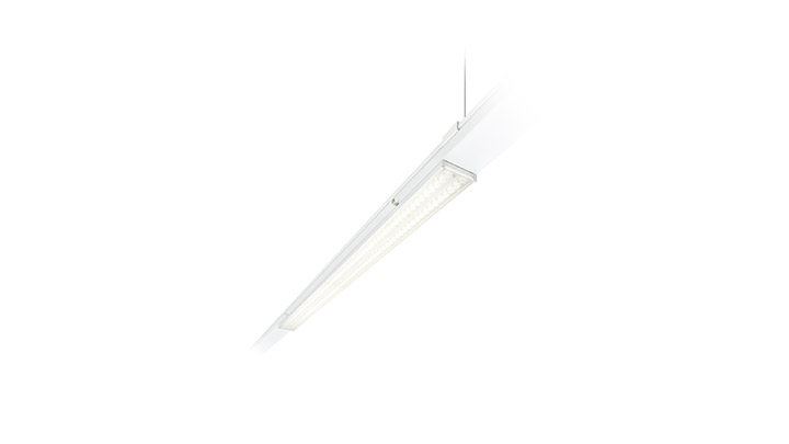 Maxos fusion от Philips Lighting: намалете разходите за осветление в склада си със светодиодна канална система с вградени датчици