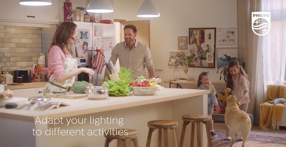 Интелигентно Wi-Fi LED осветление с Google Home